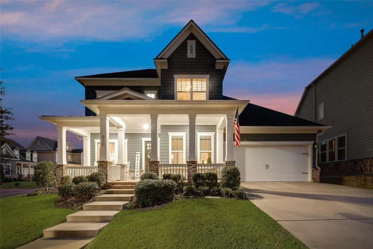 Property Photo of 950 Mistletoe Drive, Argyle 76226 – Home for Sale in Argyle