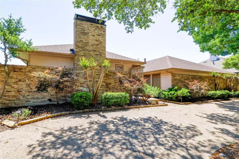 Property Photo of 7728 Bantry Lane, Dallas 75248 – Home for Sale in Dallas