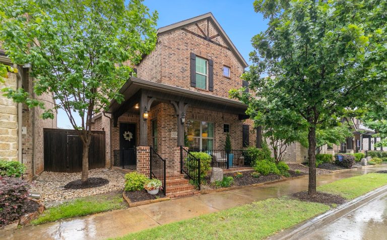 Property Photo of 2224 7th Avenue, Flower Mound 75028 – Home for Sale in Flower Mound