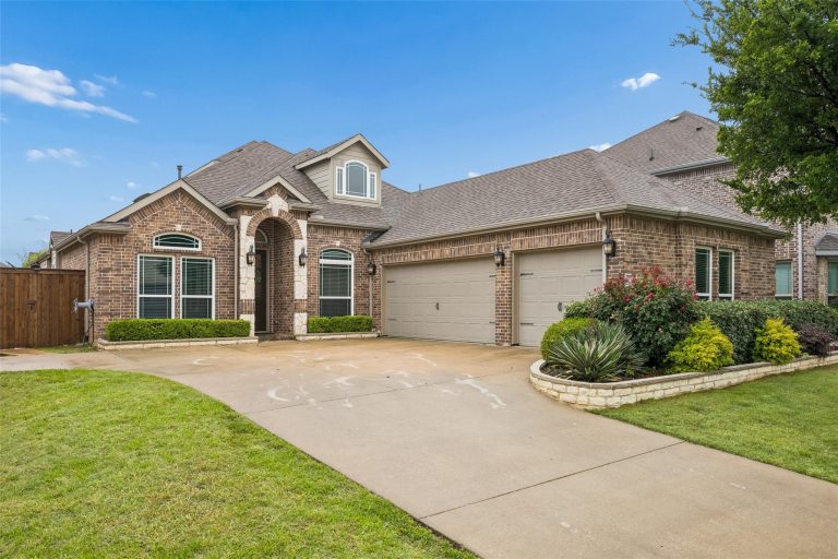 Property Photo of 1312 Baynes Drive, McKinney 75071 – Home for Sale in McKinney