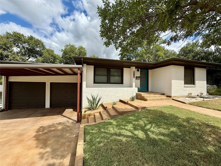 Property Photo of 6116 Sharon Road, Fort Worth 76116 – Home for Sale in Fort Worth