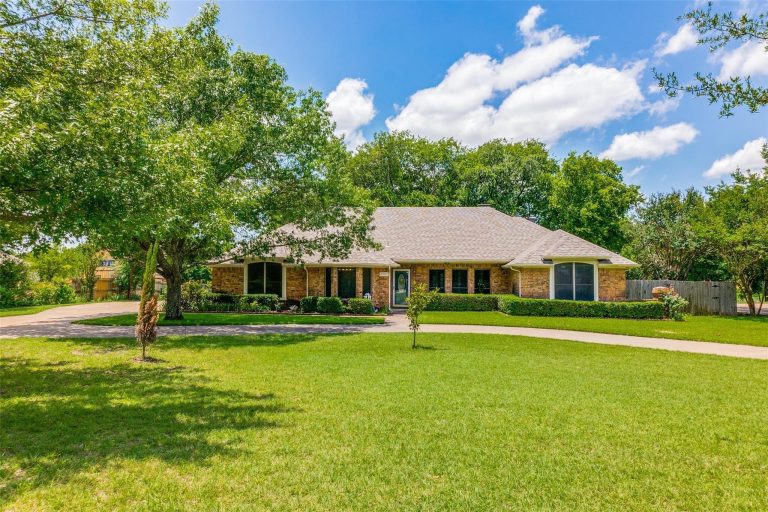 Property Photo of 2507 Lake Ridge Road, Glenn Heights 75154 – Home for Sale in Glenn Heights