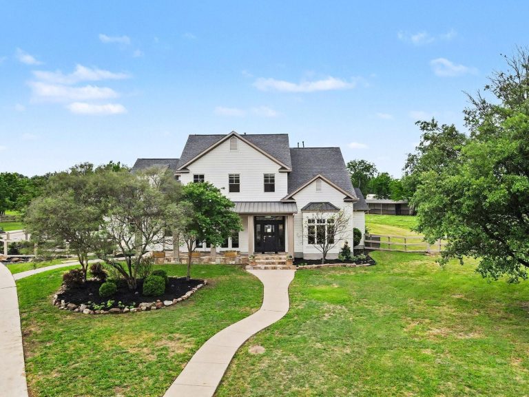 Property Photo of 3923 Ranch Estates Circle, Plano 75074 – Home for Sale in Plano