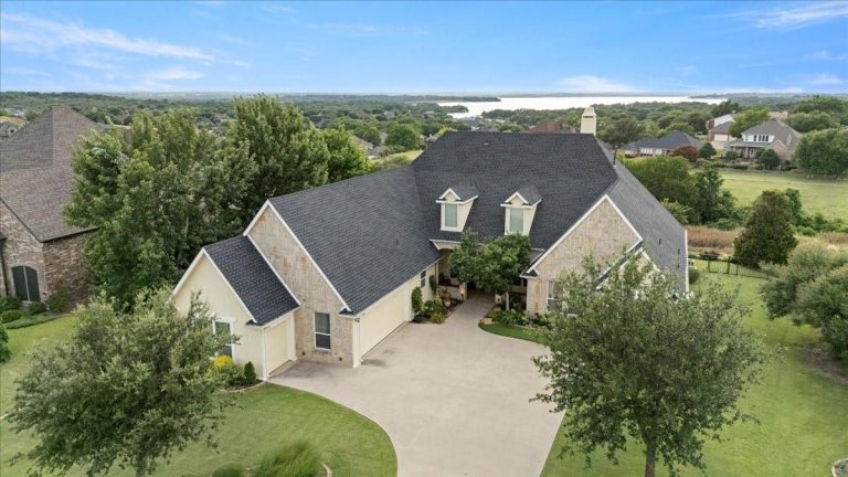 Property Photo of 7613 Eagle Ridge Circle, Fort Worth 76179 – Home for Sale in Fort Worth