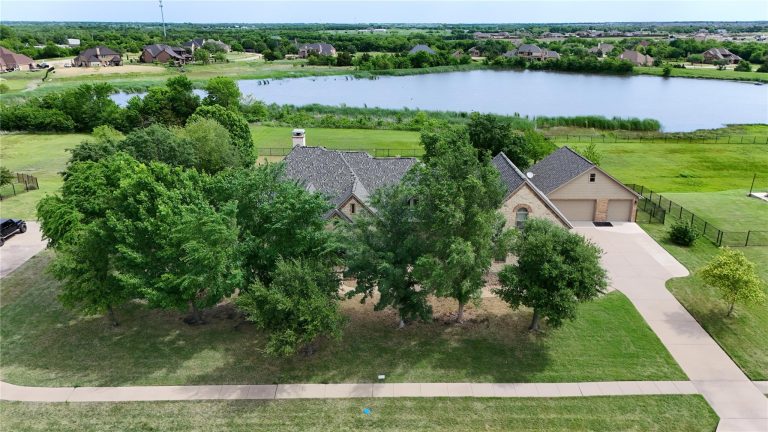 Property Photo of 12 Granite Ridge Drive, McLendon Chisholm 75032 – Home for Sale in McLendon Chisholm