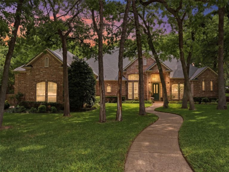 Property Photo of 2903 Knight Court, Southlake 76092 – Home for Sale in Southlake