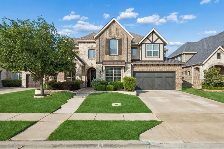 Property Photo of 6316 Savannah Oak Trail, Flower Mound 76226 – Home for Sale in Flower Mound