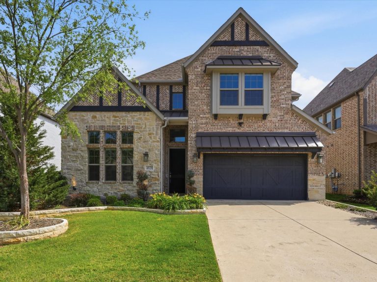 Property Photo of 4828 Sunnybrook Drive, Plano 75093 – Home for Sale in Plano