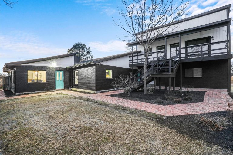 Property Photo of 1510 Hillcrest Boulevard, Little Elm 75068 – Home for Sale in Little Elm