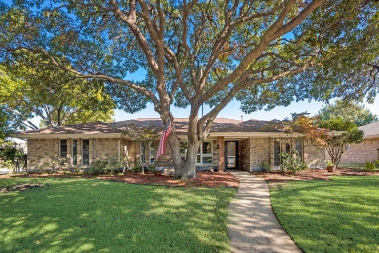 Property Photo of 1616 Cloister Way, Plano 75075 – Home for Sale in Plano