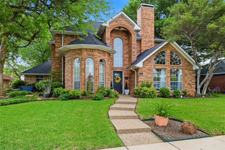 Property Photo of 812 Sylvan Creek Drive, Lewisville 75067 – Home for Sale in Lewisville