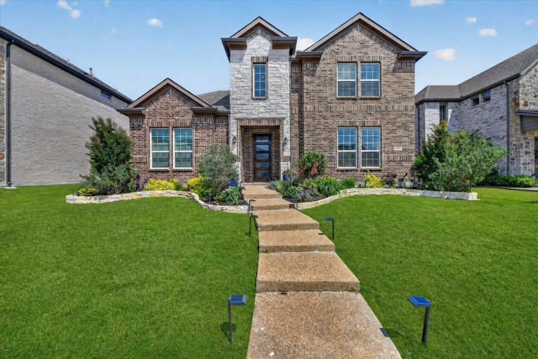 Property Photo of 6914 Mistley Park, Frisco 75034 – Home for Sale in Frisco