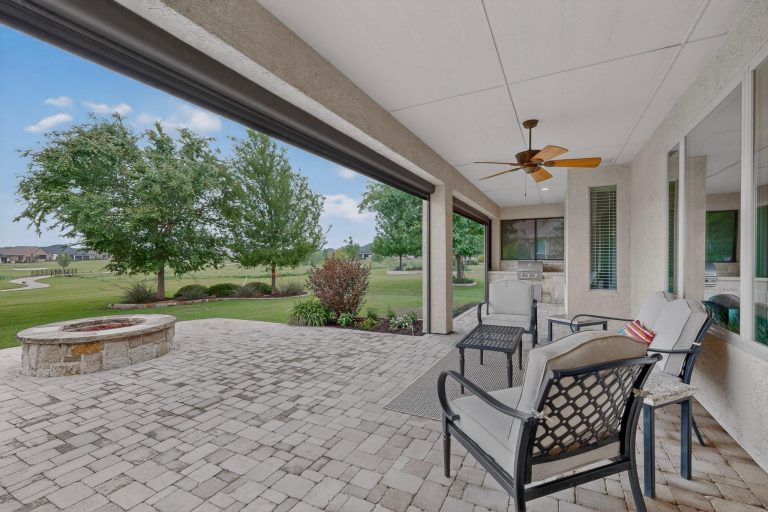 Property Photo of 9524 Crestview Drive, Denton 76207 – Home for Sale in Denton