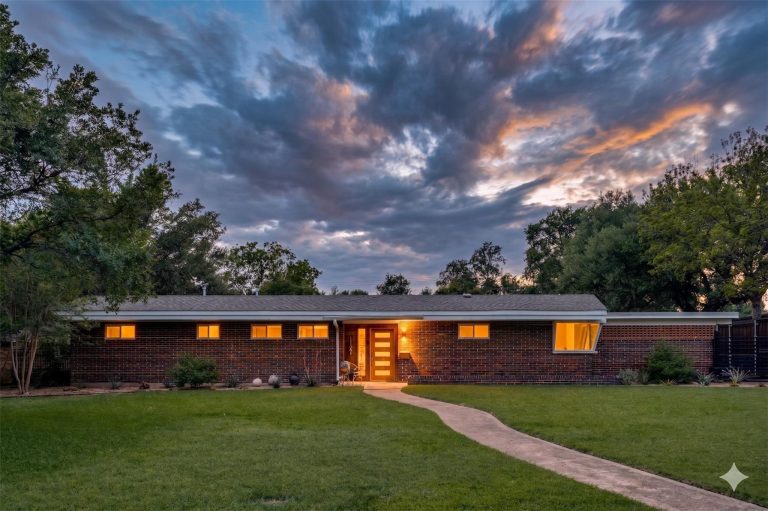 Property Photo of 11023 Pinocchio Drive, Dallas 75229 – Home for Sale in Dallas