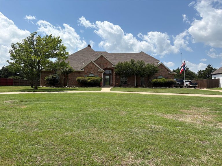 Property Photo of 4111 Joe Wilson Road, Midlothian 76065 – Home for Sale in Midlothian
