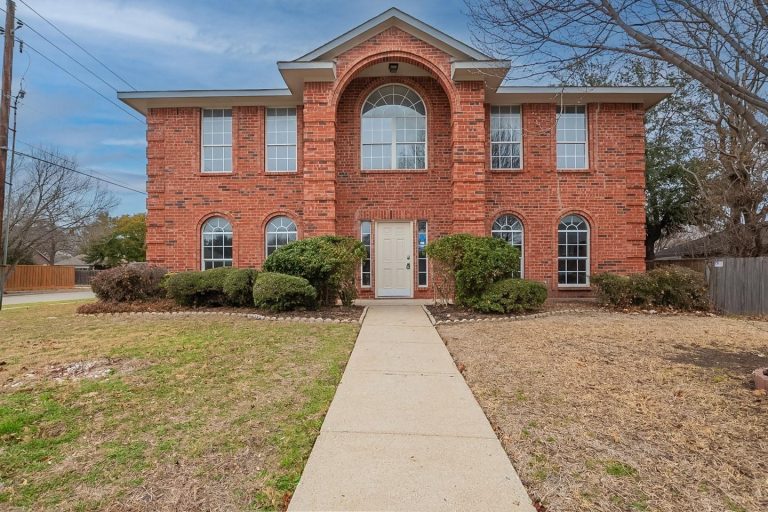 Property Photo of 11 Oxford Way, Allen 75002 – Home for Sale in Allen