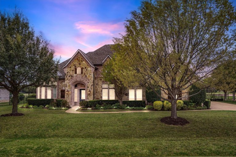 Property Photo of 2301 Bella Lago Drive, Flower Mound 75022 – Home for Sale in Flower Mound