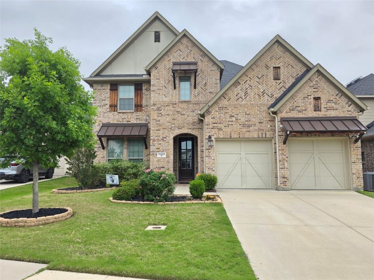 Property Photo of 11224 Dusty Trail Court, Flower Mound 76262 – Home for Sale in Flower Mound