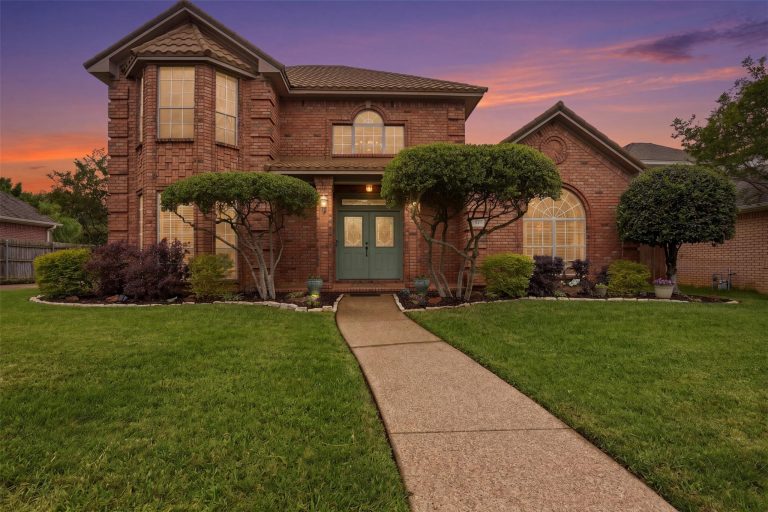 Property Photo of 6706 Nantucket Lane, Arlington 76001 – Home for Sale in Arlington
