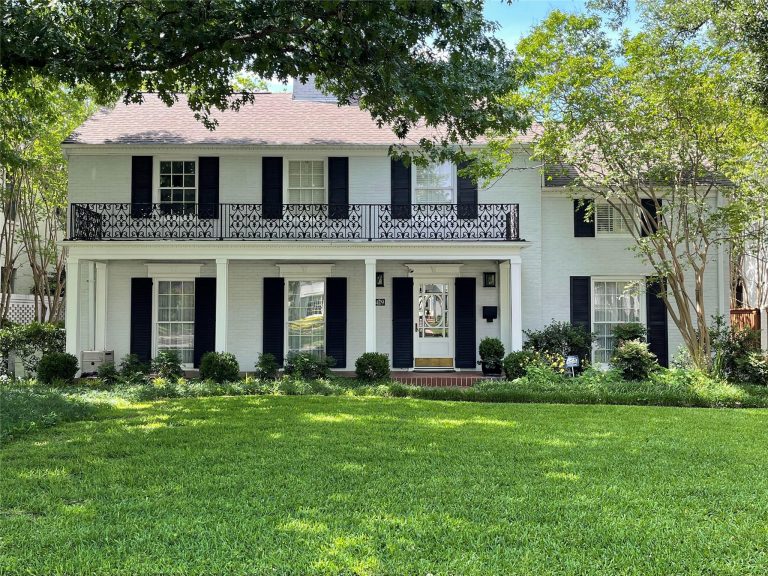 Property Photo of 4429 McFarlin Boulevard, University Park 75205 – Home for Sale in University Park
