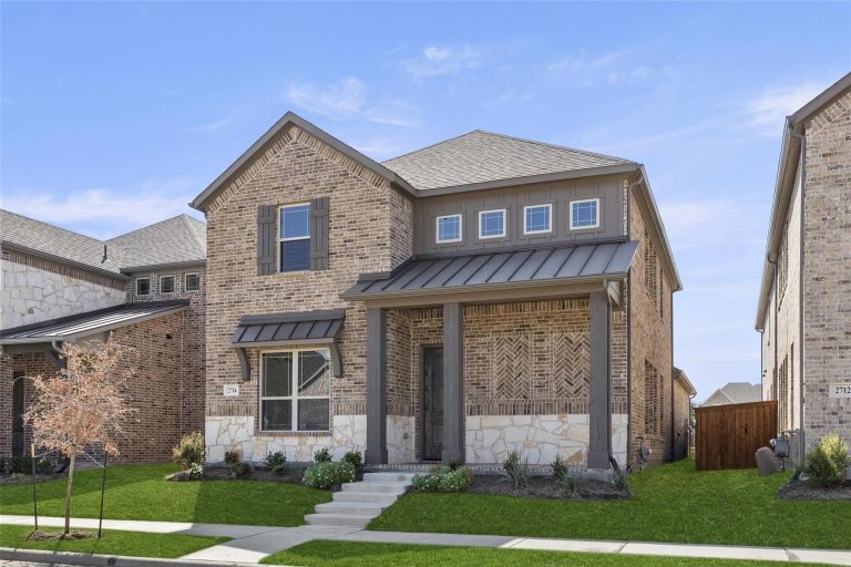 Property Photo of 2714 Colby Drive, Mansfield 76063 – Home for Sale in Mansfield