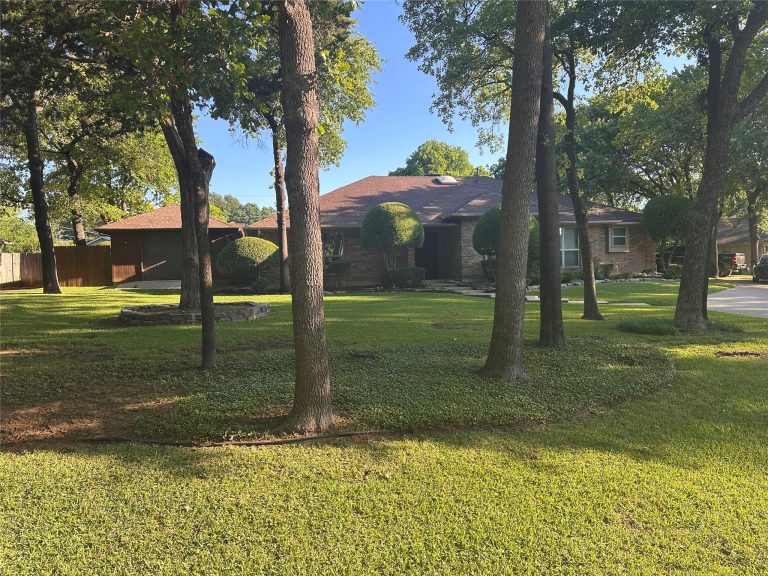 Property Photo of 5805 Klinger Road, Arlington 76016 – Home for Sale in Arlington