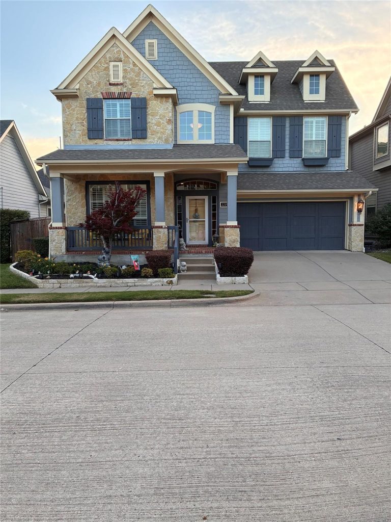 Property Photo of 2215 Red Hawk Lane, Euless 76039 – Home for Sale in Euless