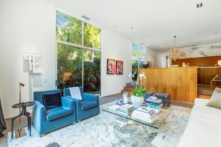 Property Photo of 2845 Lee Street, Dallas 75206 – Home for Sale in Dallas