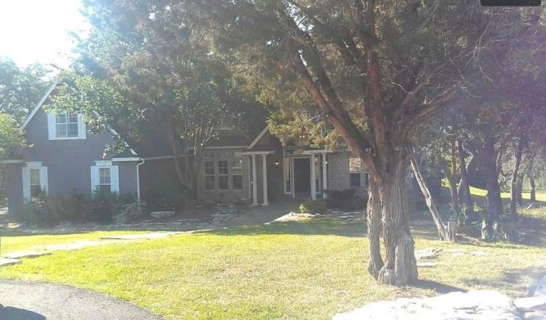 Property Photo of 2690 County Road 301, Glen Rose 76043 – Home for Sale in Glen Rose