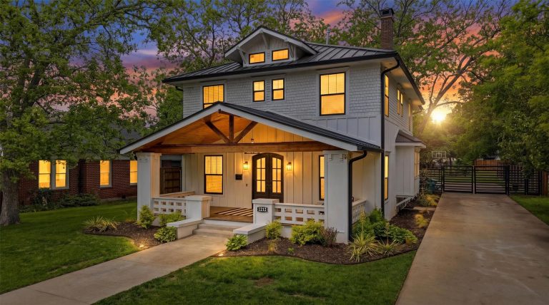 Property Photo of 1212 N Woods Street, Sherman 75092 – Home for Sale in Sherman
