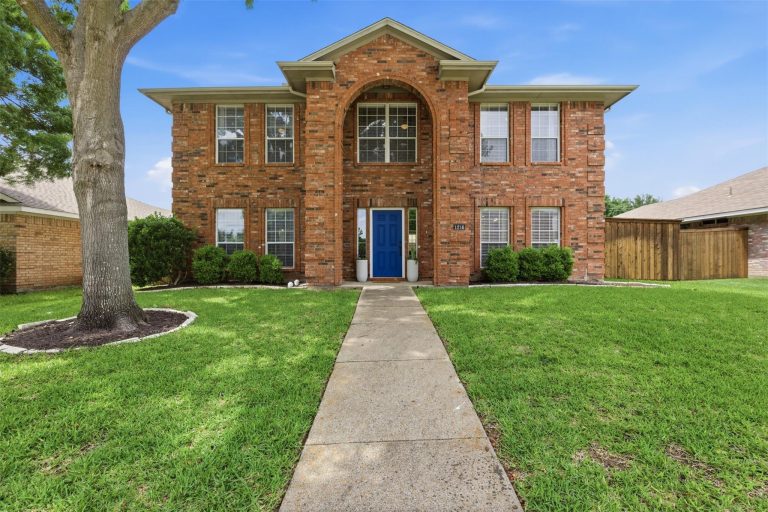 Property Photo of 1216 Rosewood Lane, Allen 75002 – Home for Sale in Allen