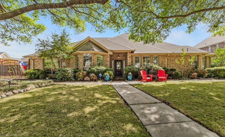 Property Photo of 5017 River Bluff Drive, Fort Worth 76132 – Home for Sale in Fort Worth