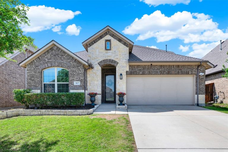 Property Photo of 917 Llano Falls Drive, McKinney 75071 – Home for Sale in McKinney