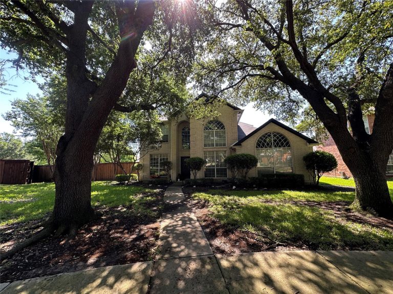 Property Photo of 5904 Stewart Circle, The Colony 75056 – Home for Sale in The Colony