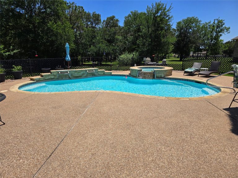 Property Photo of 2009 Wigeon Street, Granbury 76049 – Home for Sale in Granbury