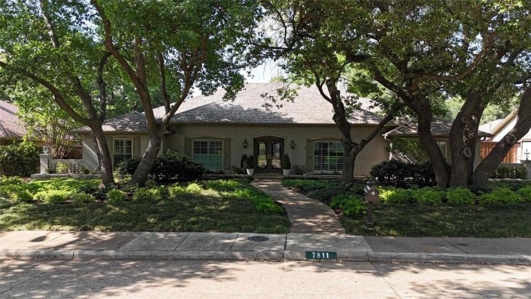 Property Photo of 7811 Pencross Lane, Dallas 75248 – Home for Sale in Dallas