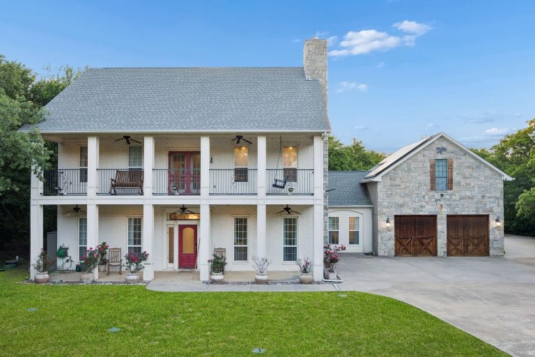 Property Photo of 660 Alexandrite Drive, Oak Point 75068 – Home for Sale in Oak Point