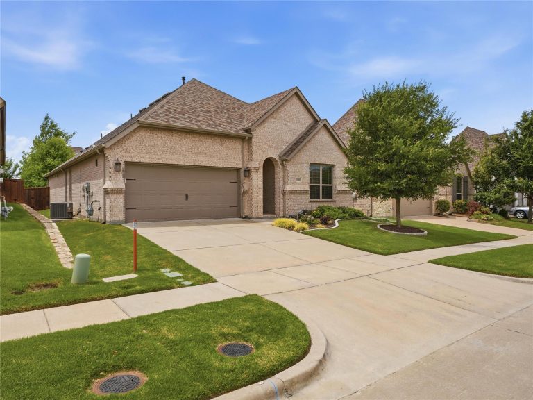 Property Photo of 3905 Ironbark Way, McKinney 75071 – Home for Sale in McKinney
