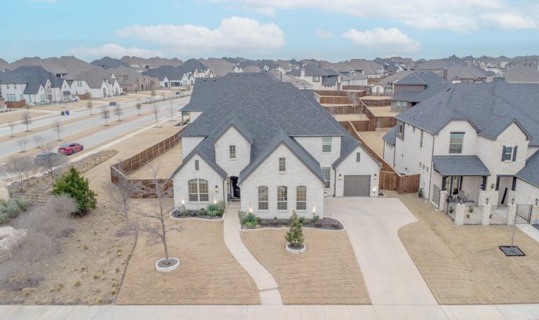 Property Photo of 1316 Limestone Ridge Road, Mansfield 76063 – Home for Sale in Mansfield