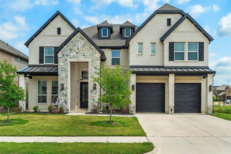 Property Photo of 1207 Turkey Trot Drive, Mansfield 76063 – Home for Sale in Mansfield