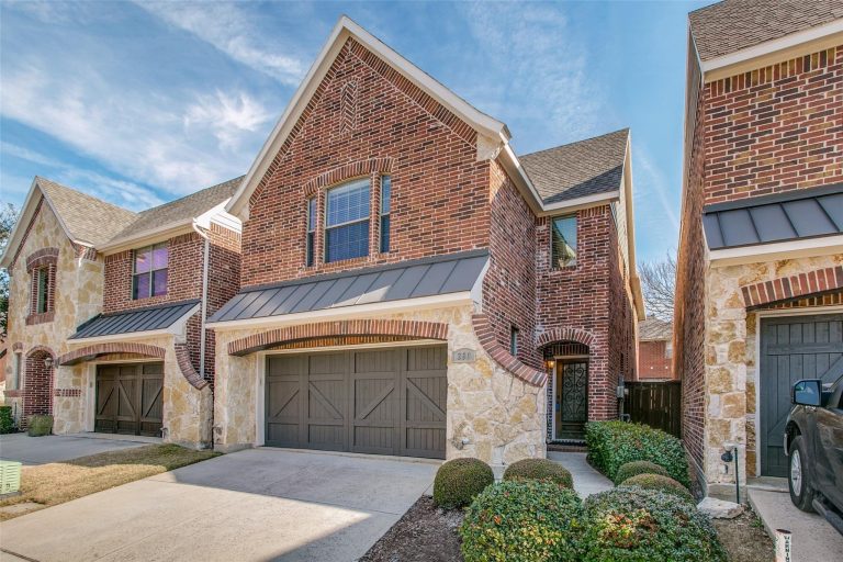 Property Photo of 250 Churchill Loop, Grapevine 76051 – Home for Sale in Grapevine