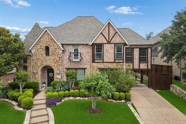 Property Photo of 1522 Bellnap Drive, Allen 75013 – Home for Sale in Allen