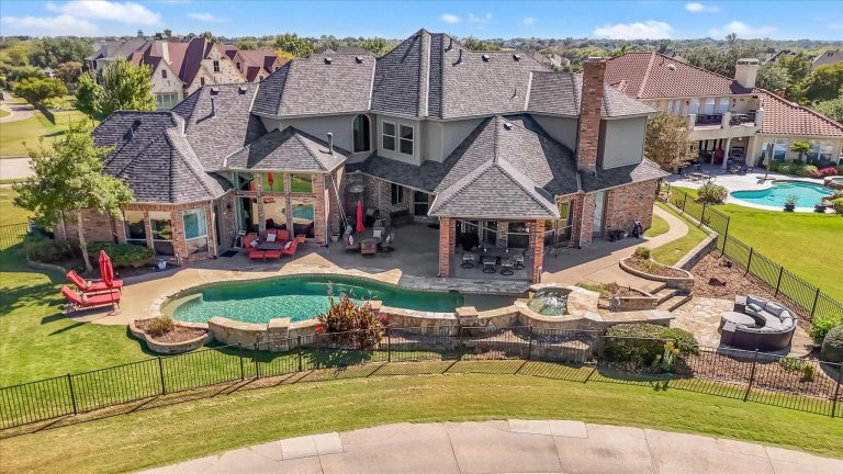 Property Photo of 2021 Kings Pass, Heath 75032 – Home for Sale in Heath