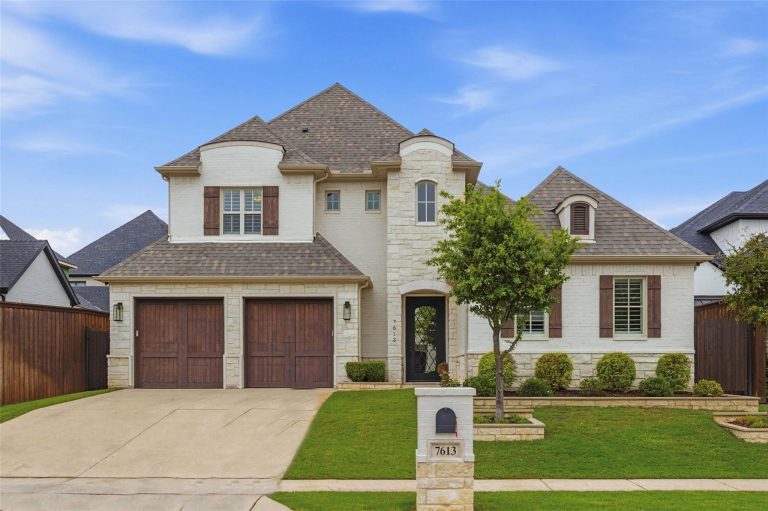 Property Photo of 7613 Ira Drive, North Richland Hills 76182 – Home for Sale in North Richland Hills