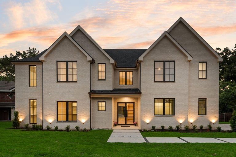 Property Photo of 10 Brook Hollow Lane, Trophy Club 76262 – Home for Sale in Trophy Club