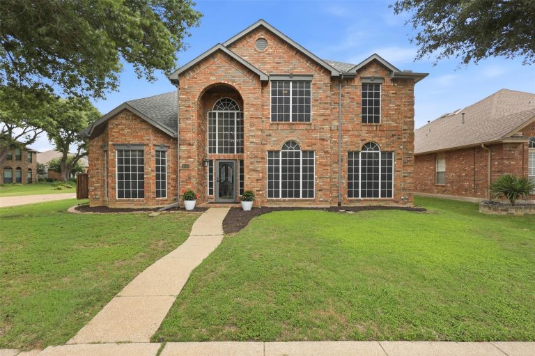 Property Photo of 1436 Susan Lane, Carrollton 75007 – Home for Sale in Carrollton