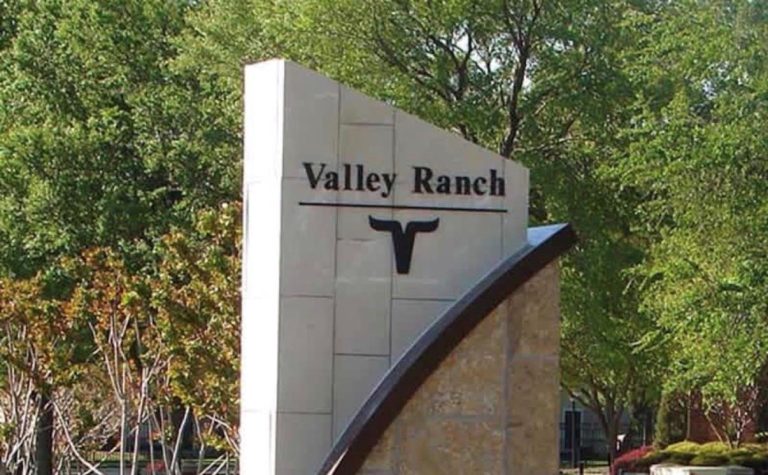 Property Photo of 9705 Valley Lake Court, Irving 75063 – Home for Sale in Irving