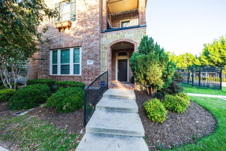 Property Photo of 6606 Deleon Street, Irving 75039 – Home for Sale in Irving