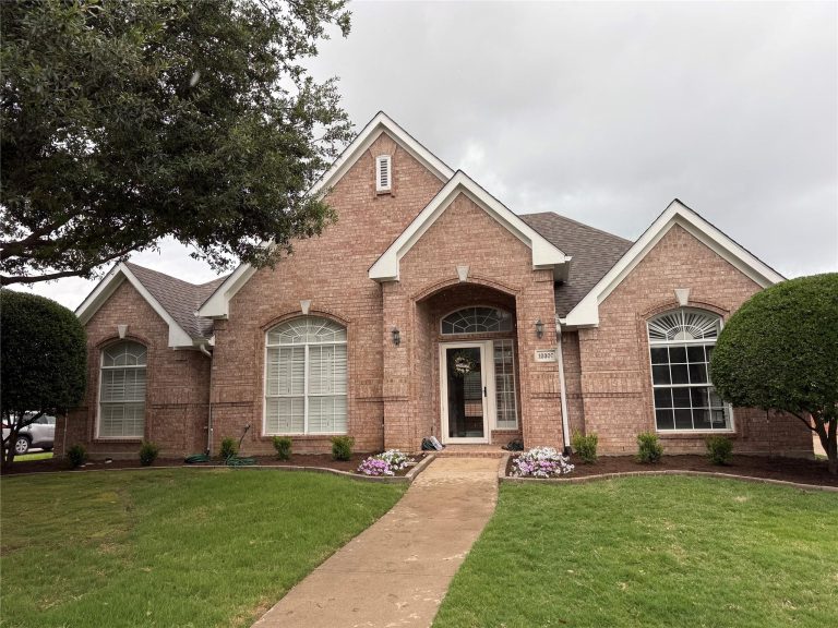 Property Photo of 10300 Hunter Run, Frisco 75035 – Home for Sale in Frisco