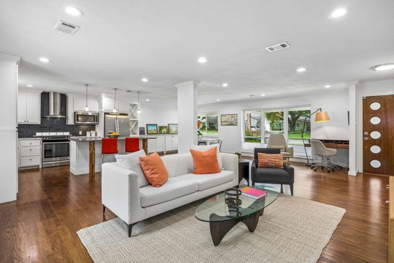Property Photo of 6452 Lange Circle, Dallas 75214 – Home for Sale in Dallas